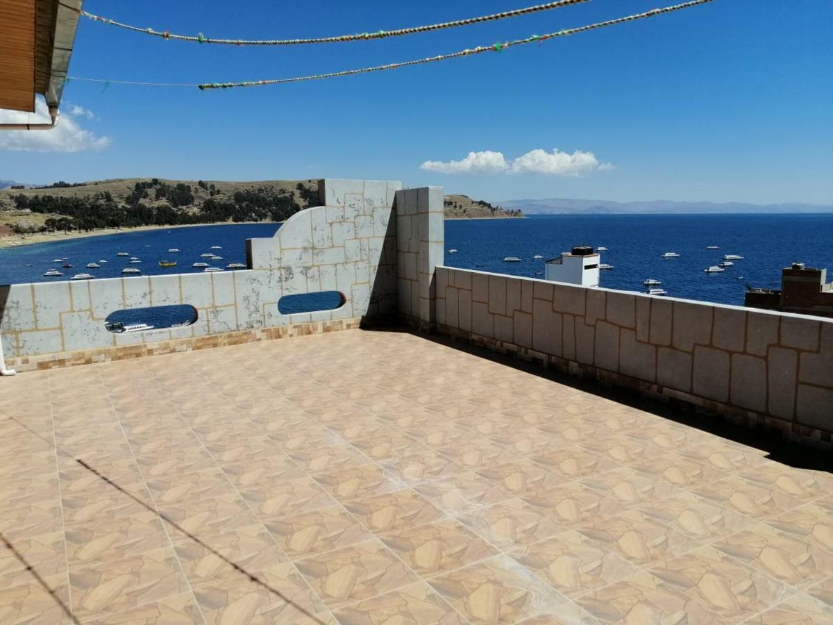 Estrella Del Lago Otel Copacabana  Dış mekan fotoğraf