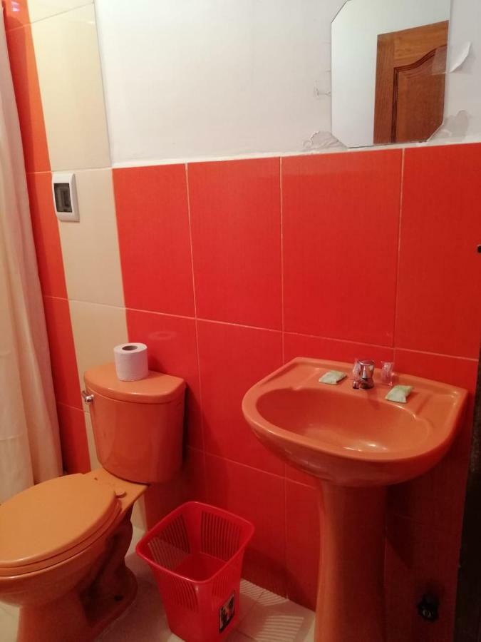 Estrella Del Lago Otel Copacabana  Dış mekan fotoğraf